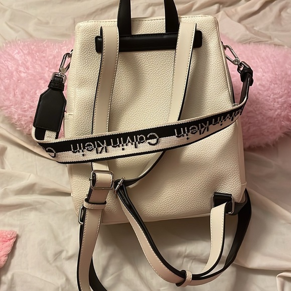 Calvin Klein Backpack - Picture 2 of 3